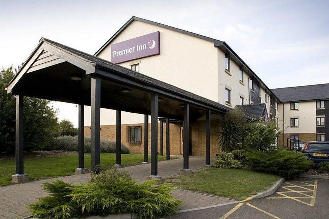 Premier Inn Chelmsford Exterior photo