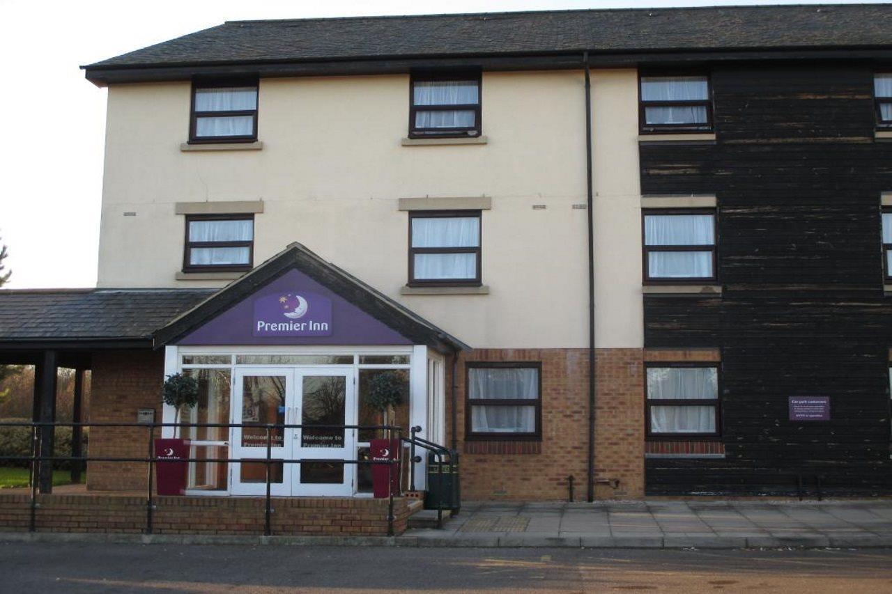 Premier Inn Chelmsford Exterior photo