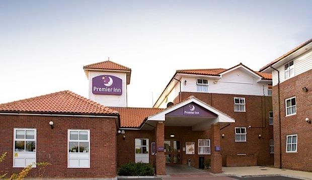 Premier Inn Chelmsford Exterior photo
