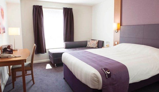 Premier Inn Chelmsford Exterior photo